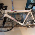 Velo de course taille M décembre 3, 2025