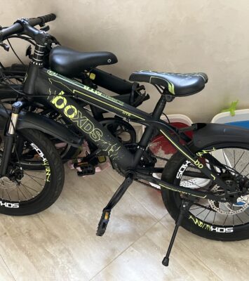 Vélo a vendre novembre 22, 2025